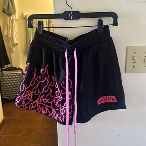 kill crew shorts black and pink